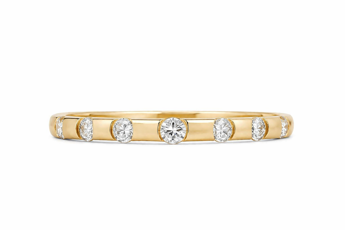 18ct Yellow Gold & Diamond Dress Ring