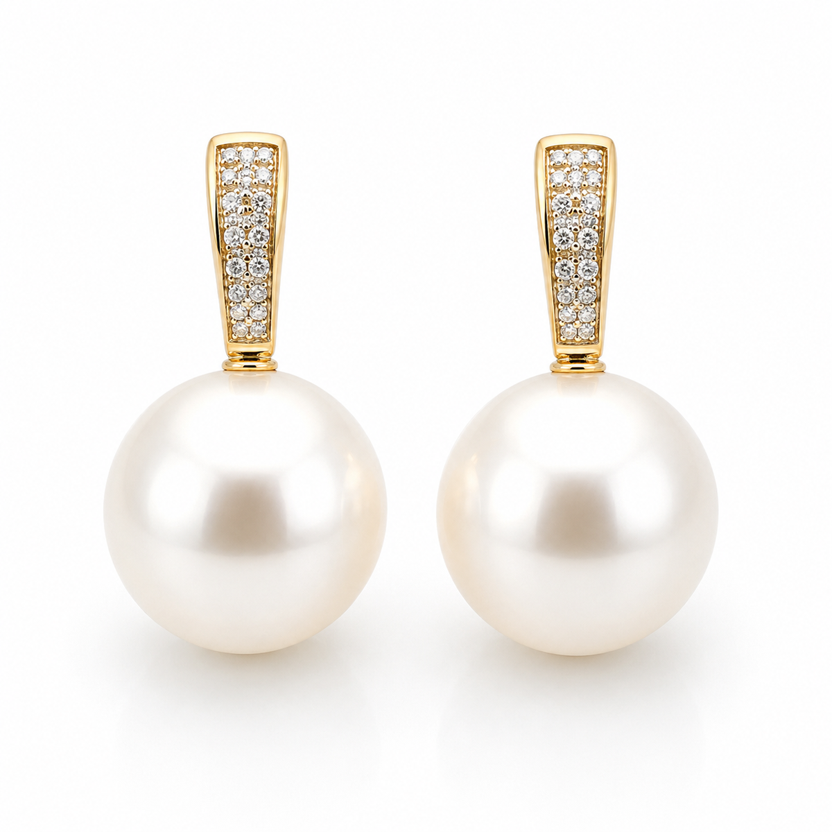 14ct Yellow Gold Diamond & Freshwater Pearl Drop Earrings