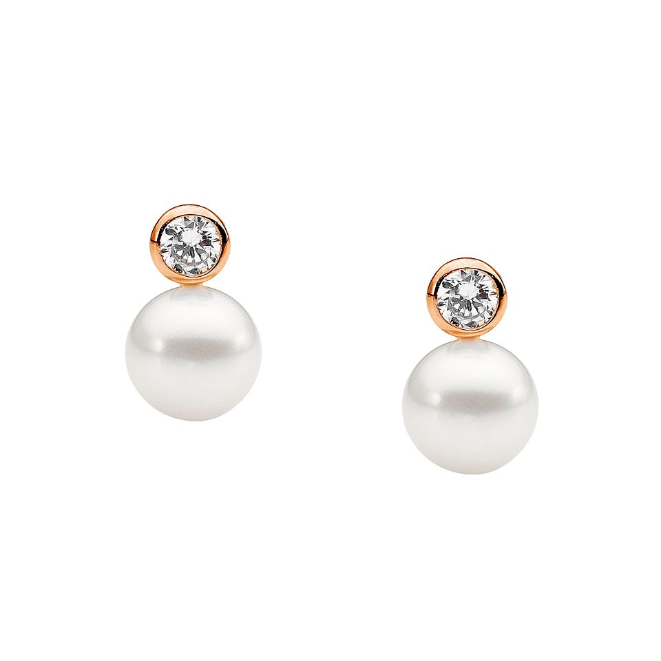 Circle Pearl Earrings