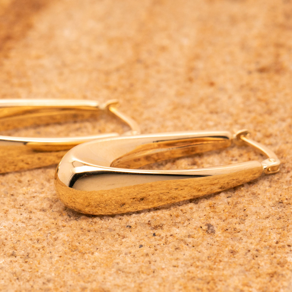 9ct Yellow Gold Elongated Hoop Earrings