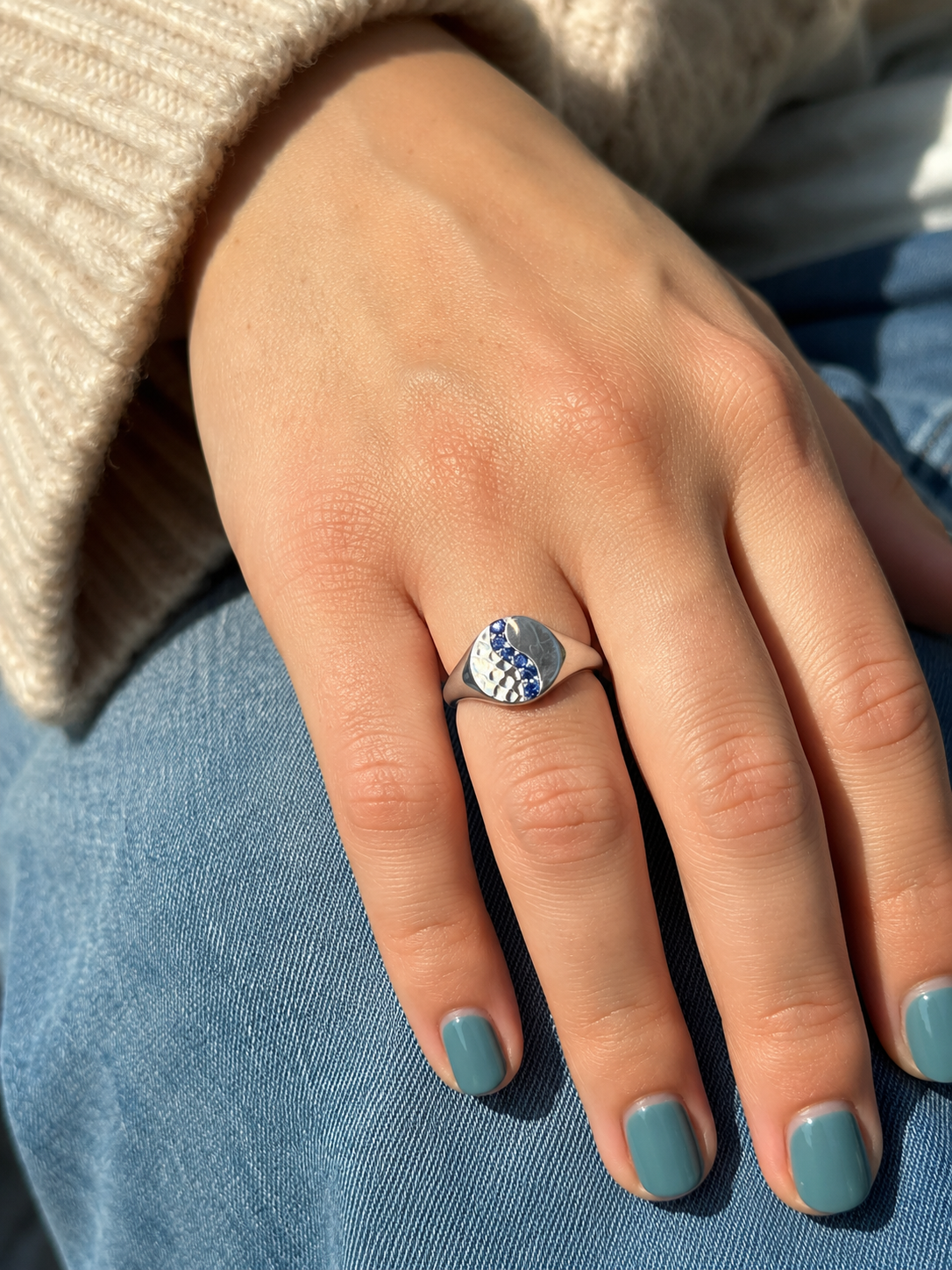 Bays Collection Sterling Silver and Blue Sapphire Wave Ring