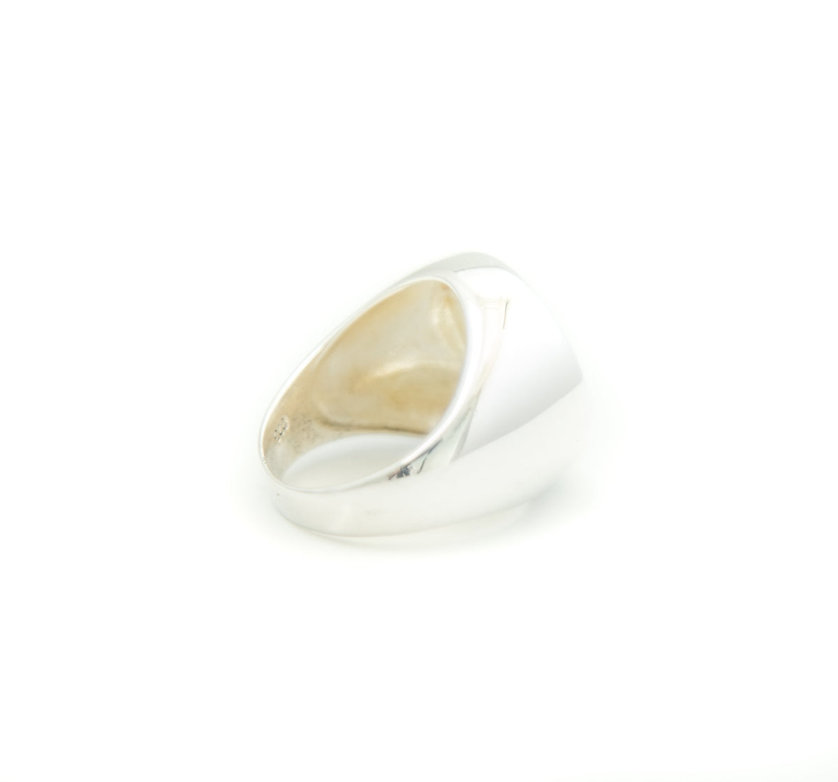 Round Signet Style Ring - Markbridge Jewellers